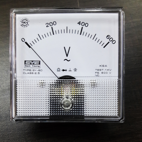 Grande voltimetro 6002